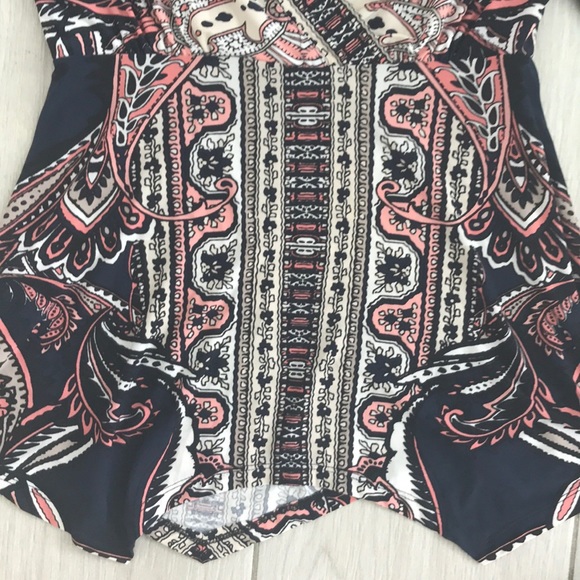 Flowy top - Picture 3 of 3